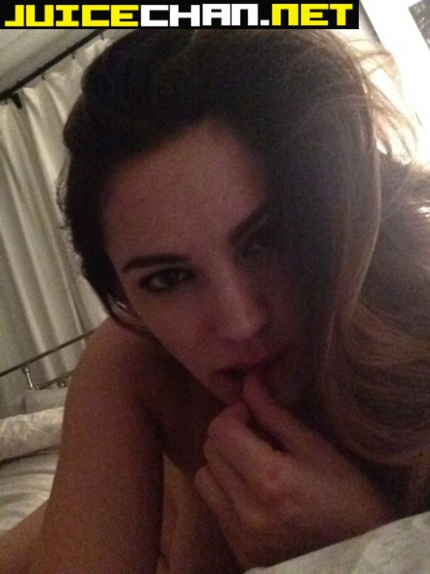 Kelly Brook Caiu Na Net